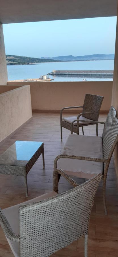 Fronte Mare Attico Indipendente Ed Esclusivo Con Terrazza Panoramica Isola Rossa (Sassari)